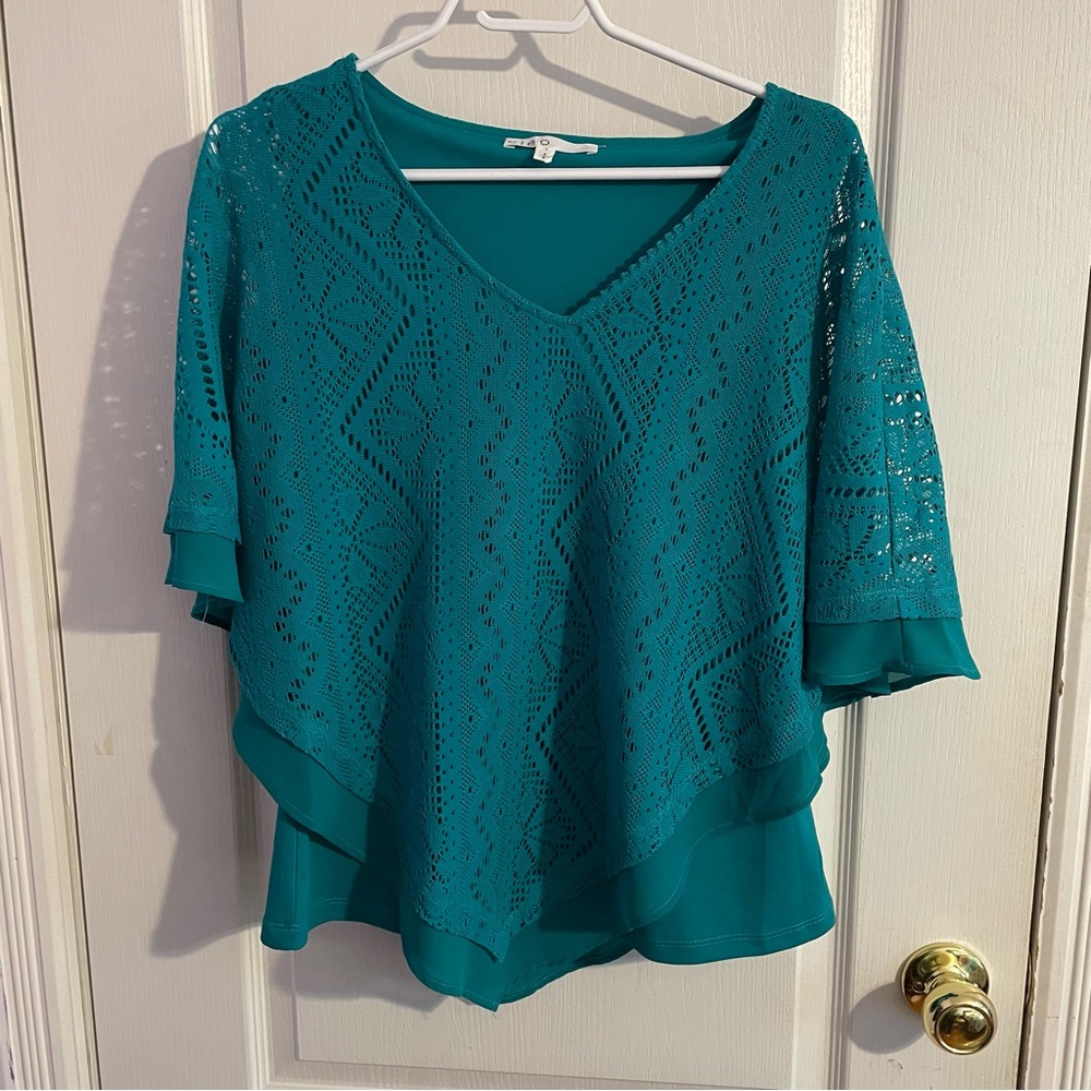 Cleo Teal Lace Overlay Women's Top - Size small